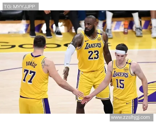 湖人对决热火精彩直播间全程回顾与分析尽在这里